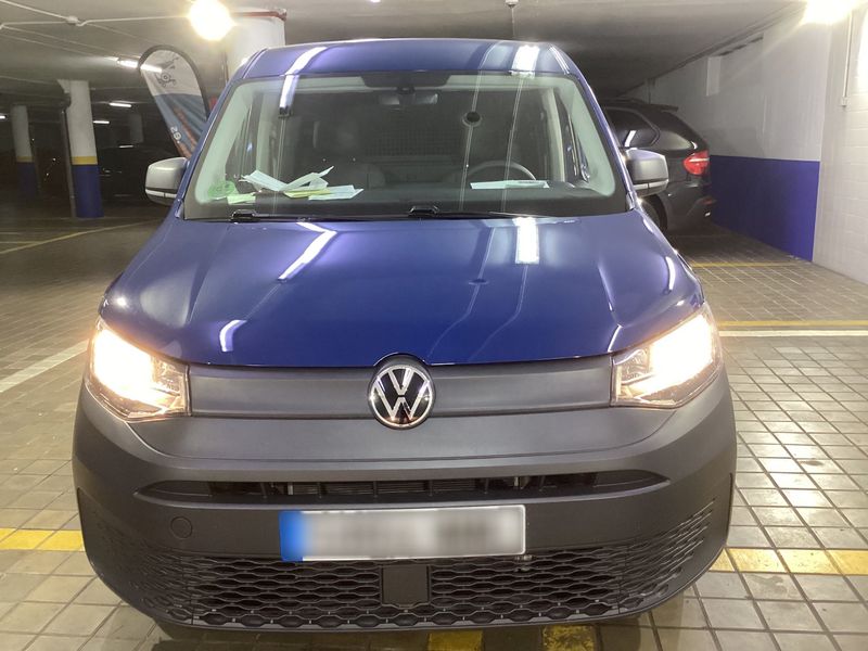 Volkswagen Caddy 2.0 TDI Maxi 2023 – снимка 14
