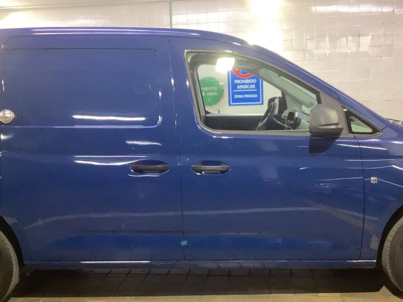 Volkswagen Caddy 2.0 TDI Maxi 2023 – снимка 10