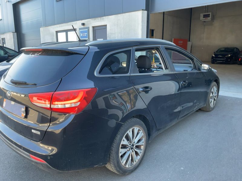Kia cee'd 1.6 CRDi Business 2017 – снимка 8