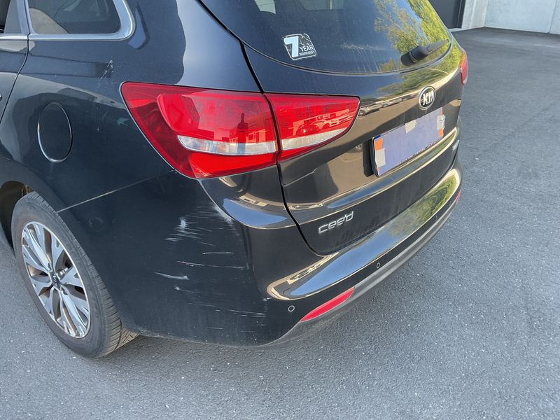 Kia cee'd 1.6 CRDi Business 2017 – снимка 37