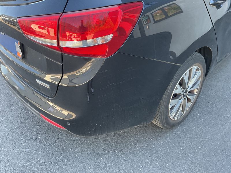 Kia cee'd 1.6 CRDi Business 2017 – снимка 39