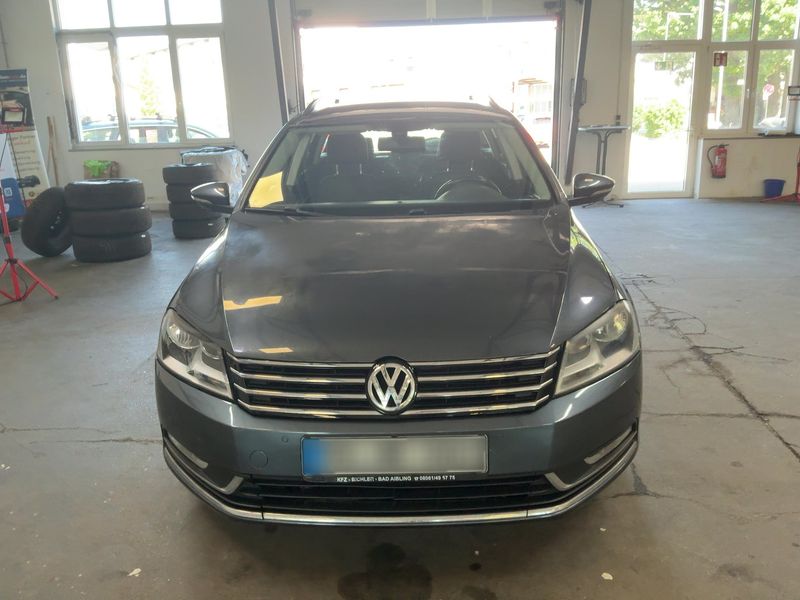 Volkswagen Passat 1.6 TDI Comfortline BlueMotion Tech 2013 – снимка на щета 14