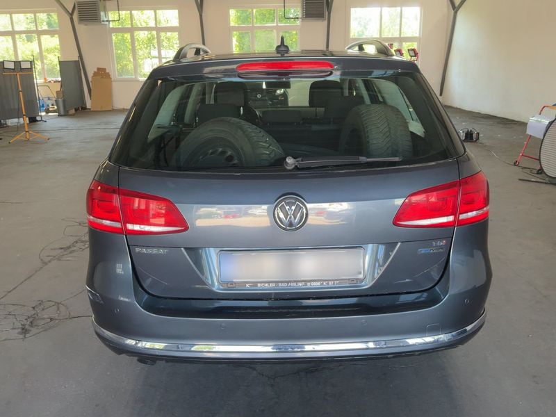 Volkswagen Passat 1.6 TDI Comfortline BlueMotion Tech 2013 – снимка на щета 7