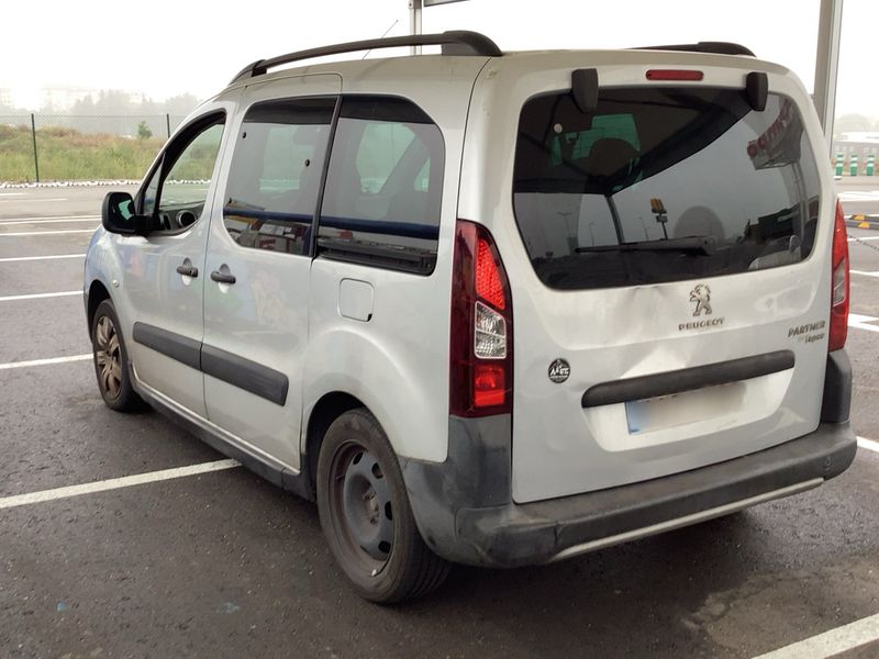 Peugeot Partner 1.6 Blue-HDi Outdoor 2017 – снимка 6