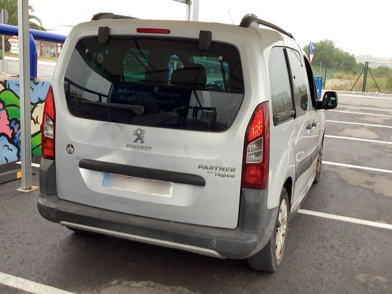 Peugeot Partner 1.6 Blue-HDi Outdoor 2017 – снимка 8