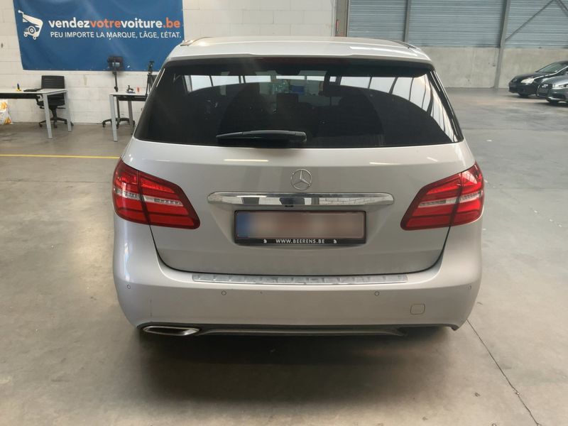 Mercedes-Benz B-Klasse B 200 Urban 2015 – снимка 7