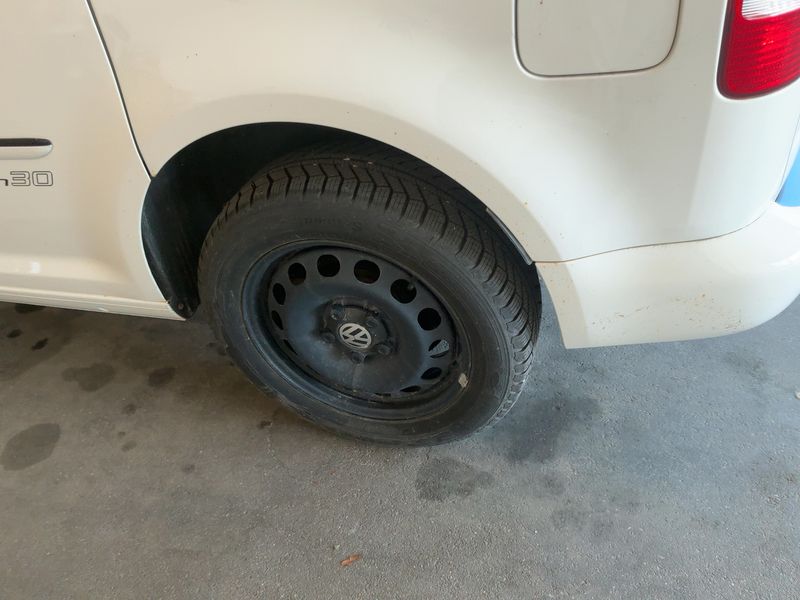 Volkswagen Caddy 1.6 TDI Edition30 2013 – снимка 5