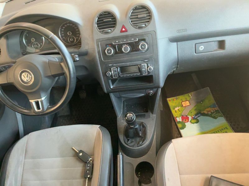 Volkswagen Caddy 1.6 TDI Edition30 2013 – снимка 18