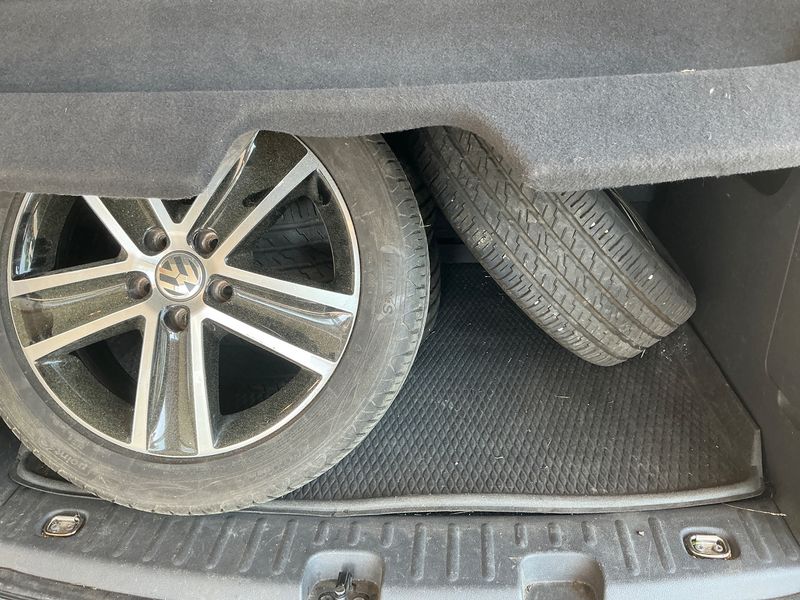 Volkswagen Caddy 1.6 TDI Edition30 2013 – снимка 15
