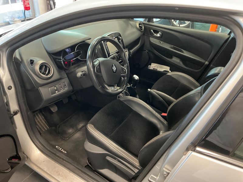 Renault Clio 1.5 dCi Intens 2016 – снимка 3