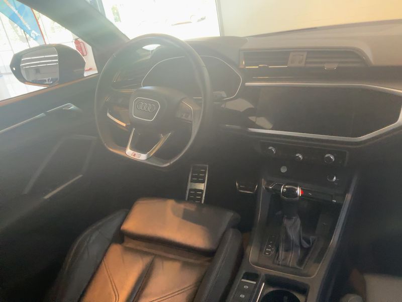 Audi Q3 40 TFSI quattro S line 2020 – снимка 17
