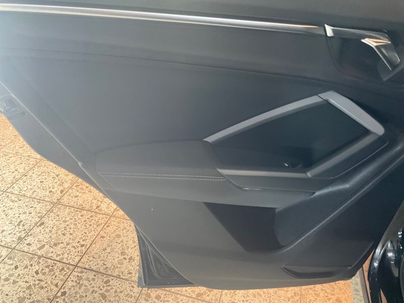 Audi Q3 40 TFSI quattro S line 2020 – снимка 25