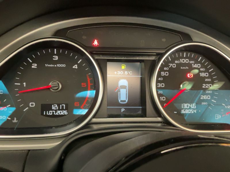 Audi Q7 4.2 V8 TDI quattro Ambition 2014 – снимка 18