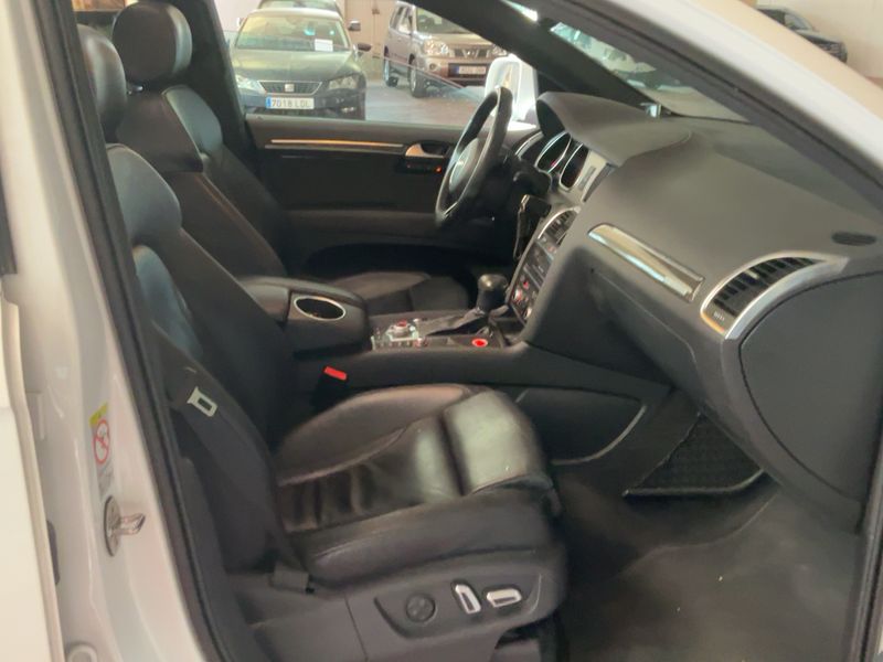 Audi Q7 4.2 V8 TDI quattro Ambition 2014 – снимка 16