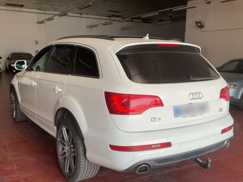 Audi Q7 4.2 V8 TDI quattro Ambition 2014 – снимка 6