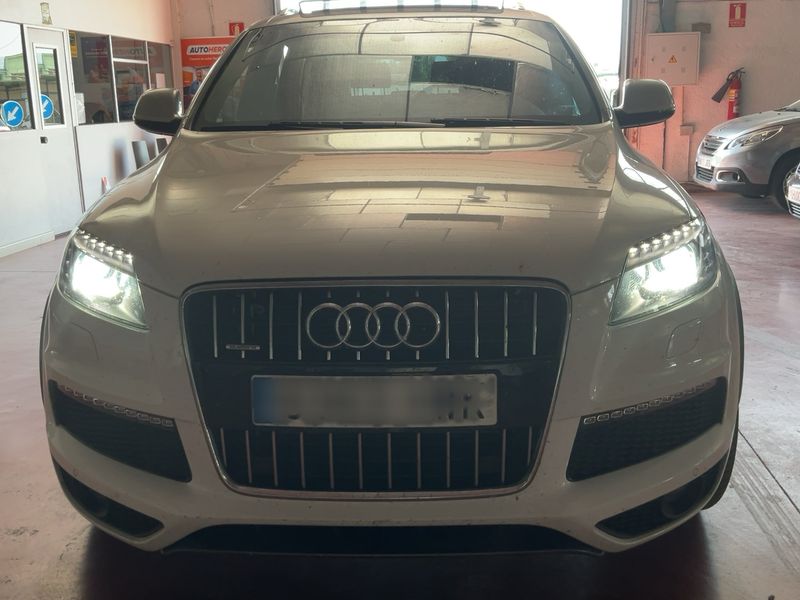 Audi Q7 4.2 V8 TDI quattro Ambition 2014 – снимка 14