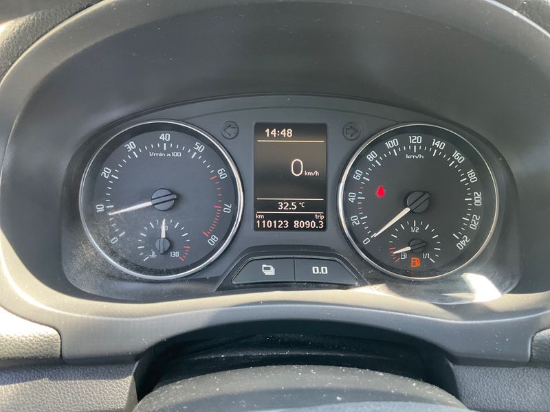 Skoda Fabia 1.2 TSI Style 2010 – снимка 4