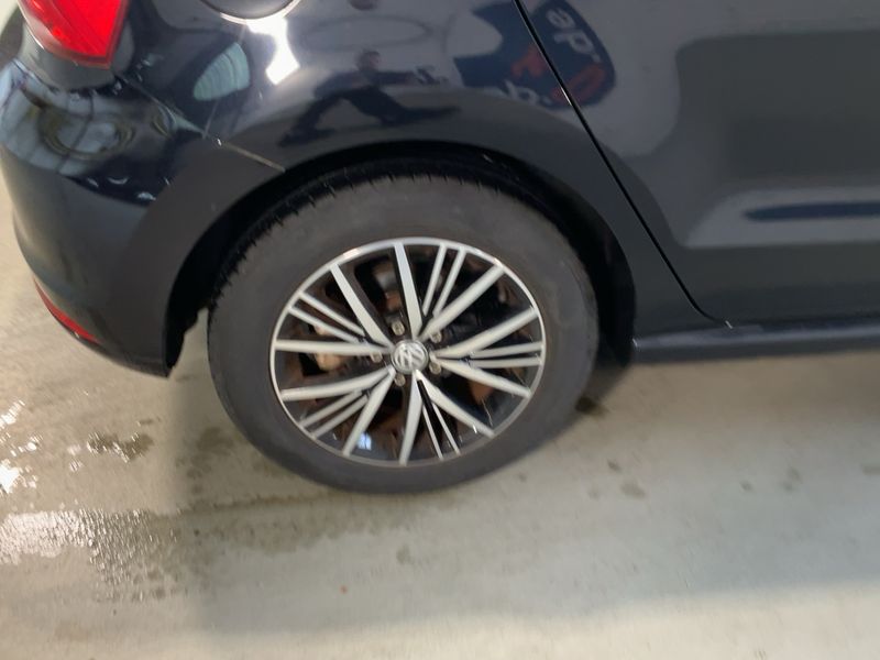 Volkswagen Polo 1.2 TSI Allstar BlueMotion Tech 2016 – снимка 9