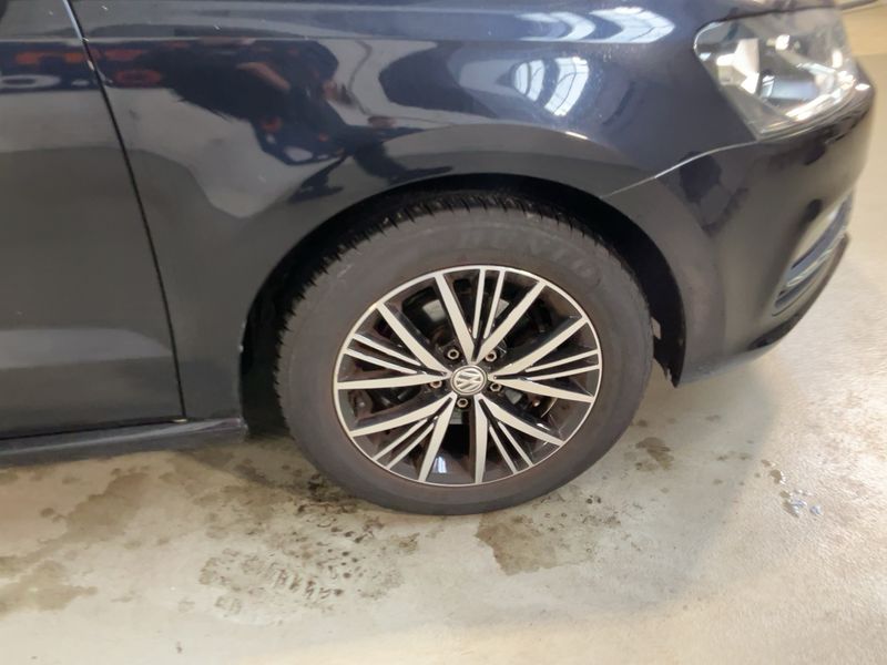 Volkswagen Polo 1.2 TSI Allstar BlueMotion Tech 2016 – снимка 11