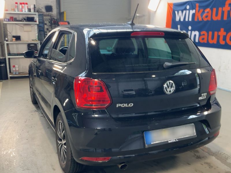 Volkswagen Polo 1.2 TSI Allstar BlueMotion Tech 2016 – снимка 6