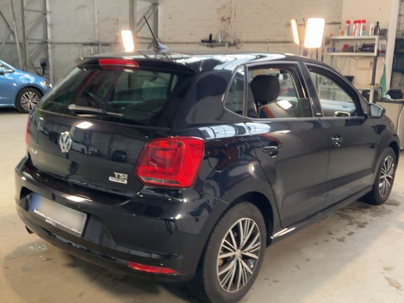 Volkswagen Polo 1.2 TSI Allstar BlueMotion Tech 2016 – снимка 8