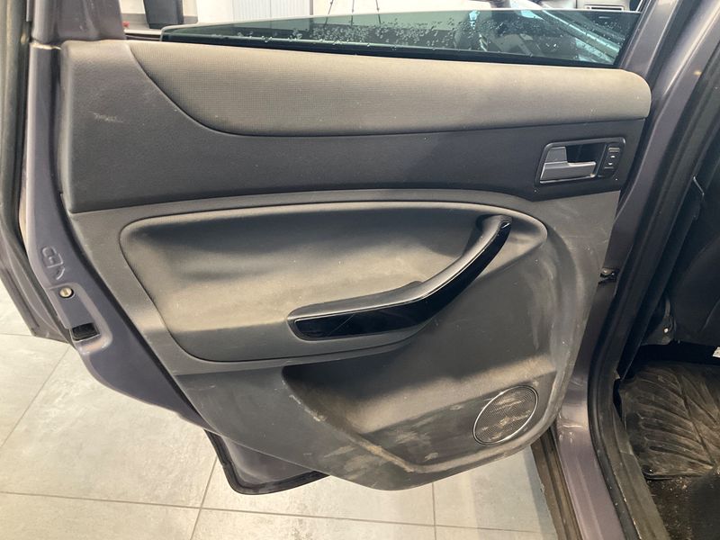 Ford Kuga 2.0 TDCi Titanium 2012 – снимка 41