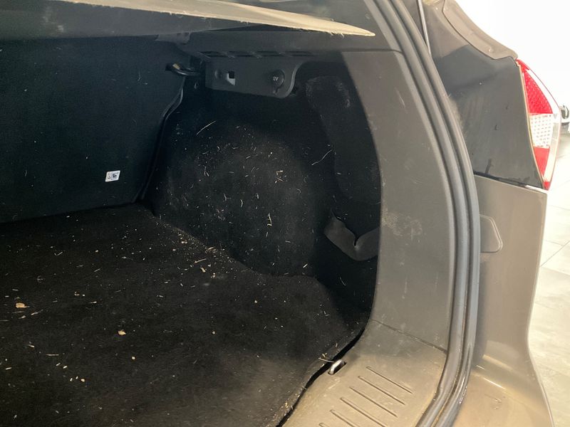 Ford Kuga 2.0 TDCi Titanium 2012 – снимка 49