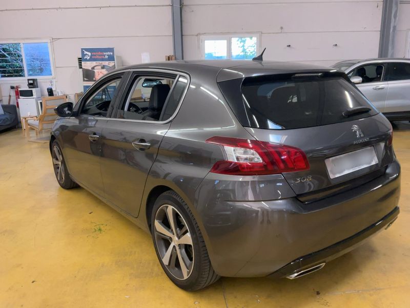 Peugeot 308 2.0 Blue-HDi Feline 2014 – снимка 6