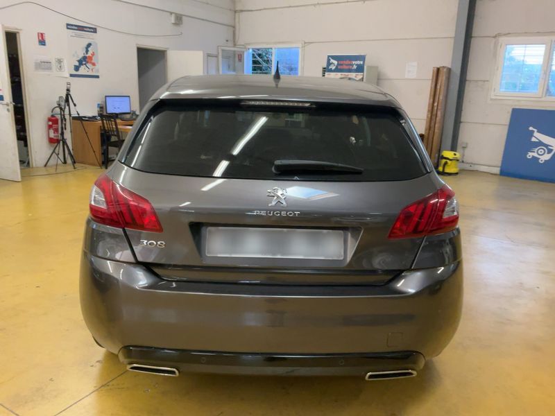 Peugeot 308 2.0 Blue-HDi Feline 2014 – снимка 7