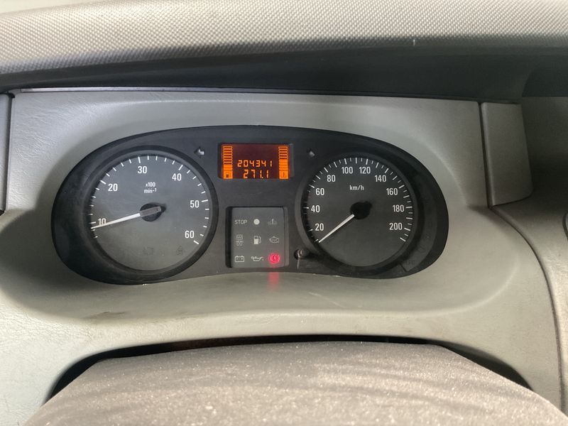 Opel Vivaro 1.9 CDTI Kasten L1H1 2,7t 2006 – снимка 4