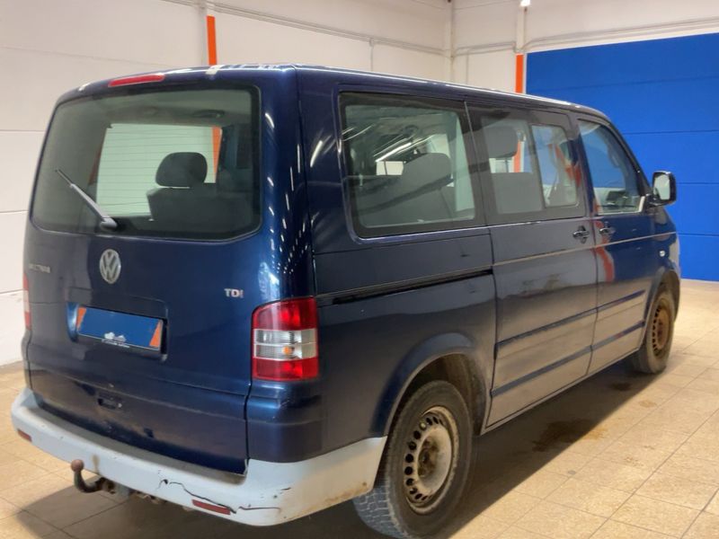 Volkswagen T5 Multivan 2.5 TDI Comfortline 2004 – снимка 8