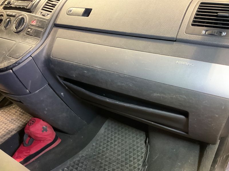 Volkswagen T5 Multivan 2.5 TDI Comfortline 2004 – снимка 32