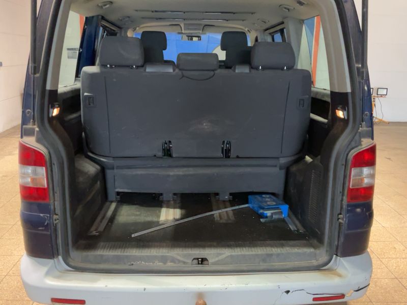 Volkswagen T5 Multivan 2.5 TDI Comfortline 2004 – снимка 15