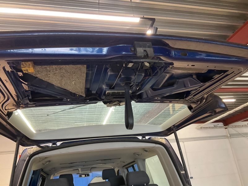 Volkswagen T5 Multivan 2.5 TDI Comfortline 2004 – снимка 36