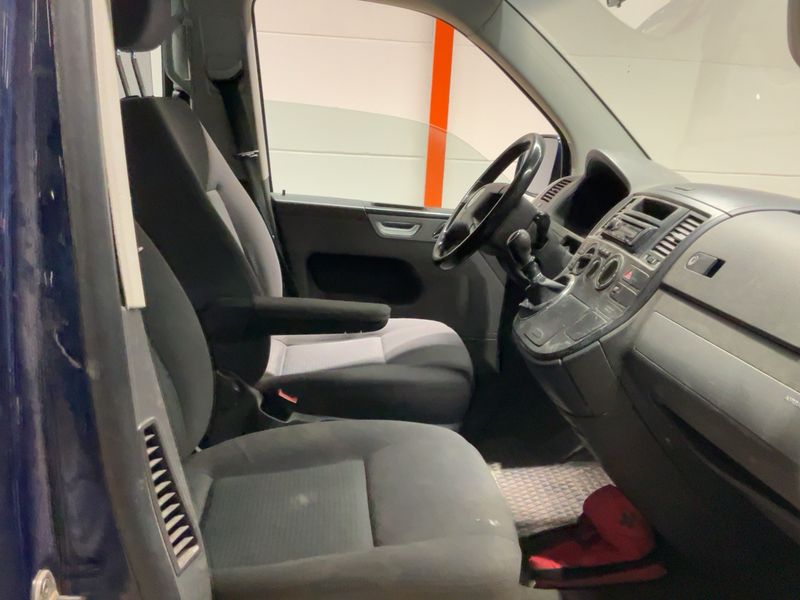 Volkswagen T5 Multivan 2.5 TDI Comfortline 2004 – снимка 16