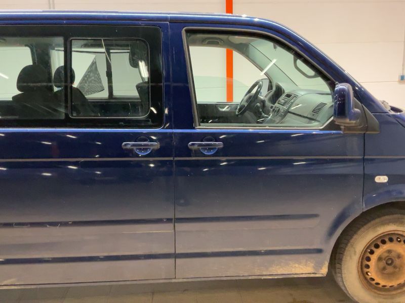Volkswagen T5 Multivan 2.5 TDI Comfortline 2004 – снимка 10