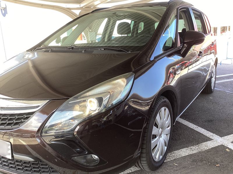 Opel Zafira Tourer 1.4 Turbo Selective 2013 – снимка 2