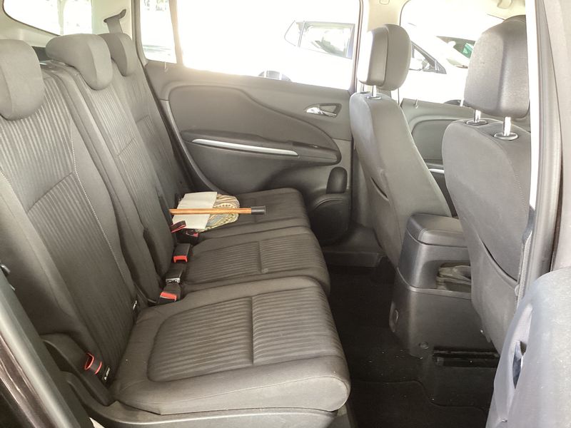 Opel Zafira Tourer 1.4 Turbo Selective 2013 – снимка 19
