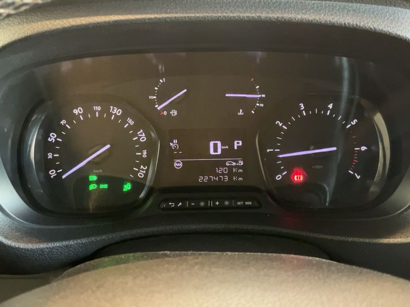 Peugeot Expert 2.0 Blue-HDi Asphalt L3 2020 – снимка 18