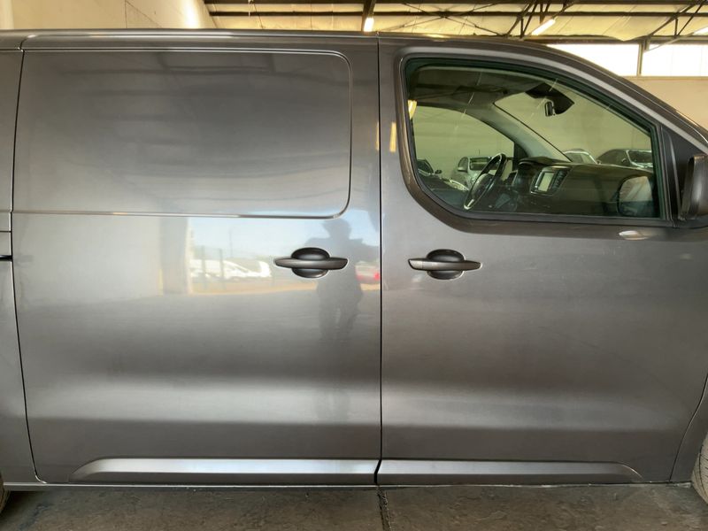 Peugeot Expert 2.0 Blue-HDi Asphalt L3 2020 – снимка 10