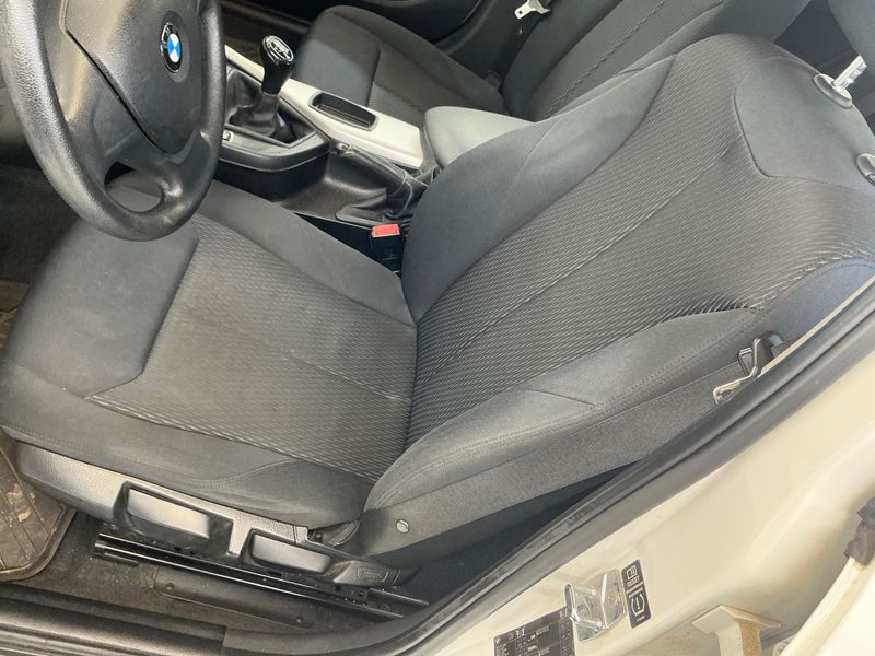 BMW 1er 116i 2012 – снимка 27