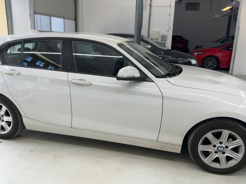 BMW 1er 116i 2012 – снимка 10