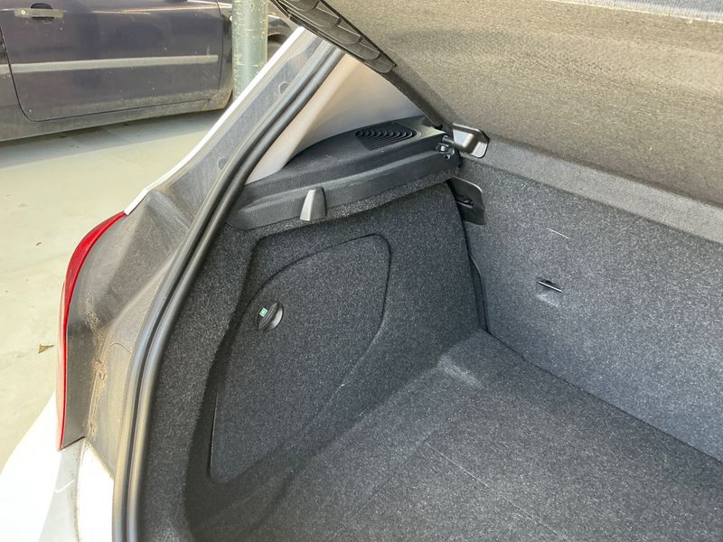 BMW 1er 116i 2012 – снимка 28