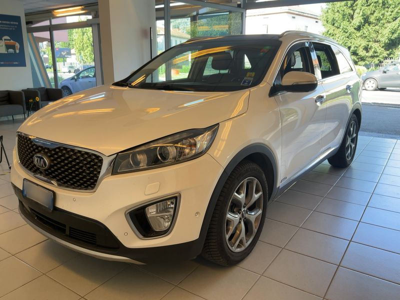 Kia Sorento 2.2 CRDi R 4WD 2017 – снимка 1