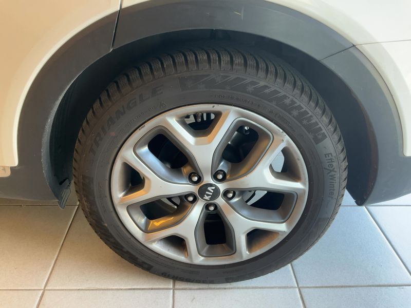 Kia Sorento 2.2 CRDi R 4WD 2017 – снимка 5