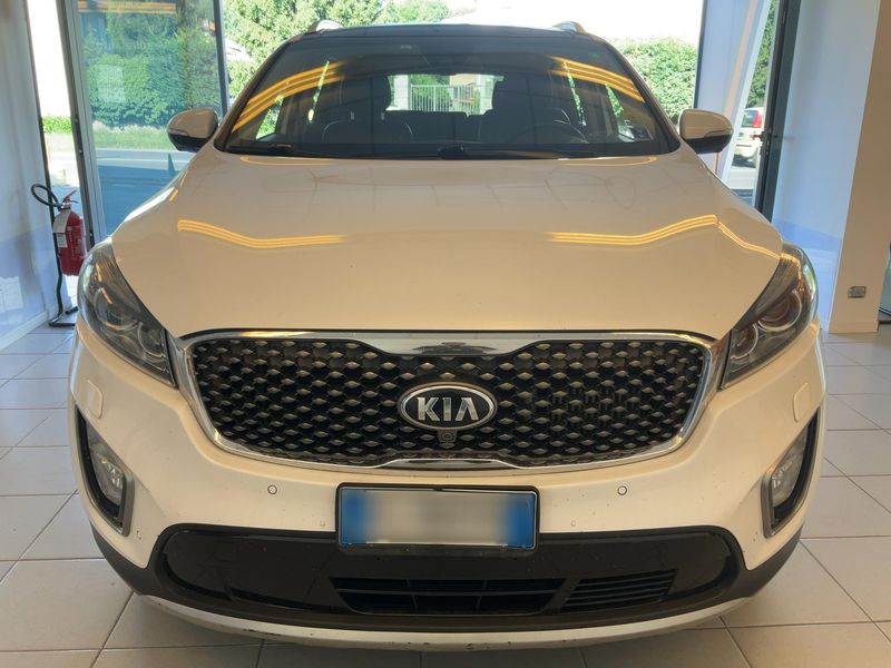 Kia Sorento 2.2 CRDi R 4WD 2017 – снимка 14