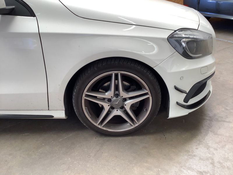 Mercedes-Benz A-Klasse A 200 CDI AMG Sport 2014 – снимка 11
