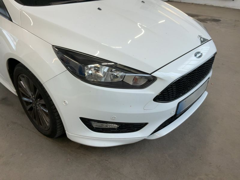Ford Focus 1.0 EcoBoost ST-Line 2017 – снимка 12