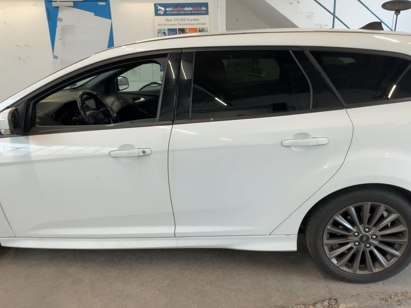 Ford Focus 1.0 EcoBoost ST-Line 2017 – снимка 4