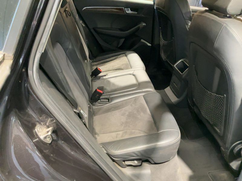 Audi Q5 2.0 TDI quattro 2009 – снимка 19